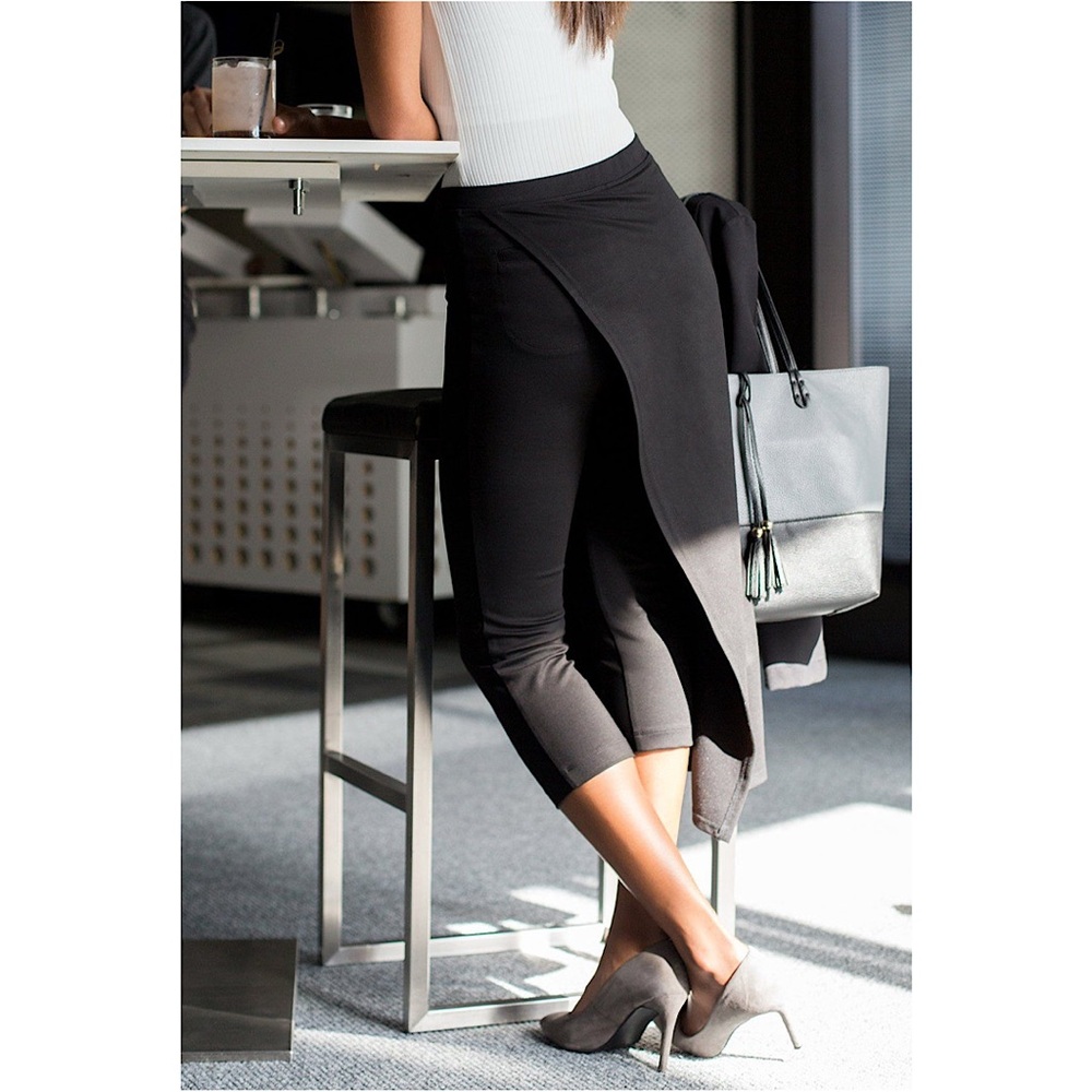 BETABRAND The Sassiest Pants Capris Midi Skirt Overlay in Black - Picture 2 of 14